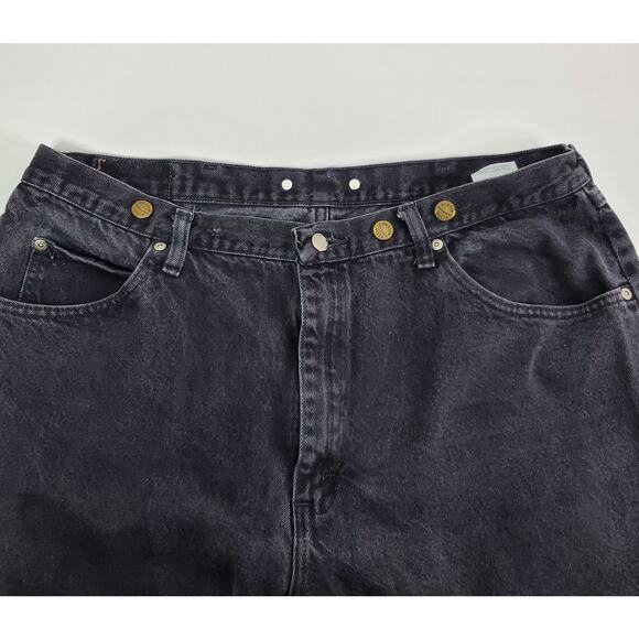 Wrangler relaxed fit mens 40x30 black faded jeans Suspender buttons - Picture 2 of 8